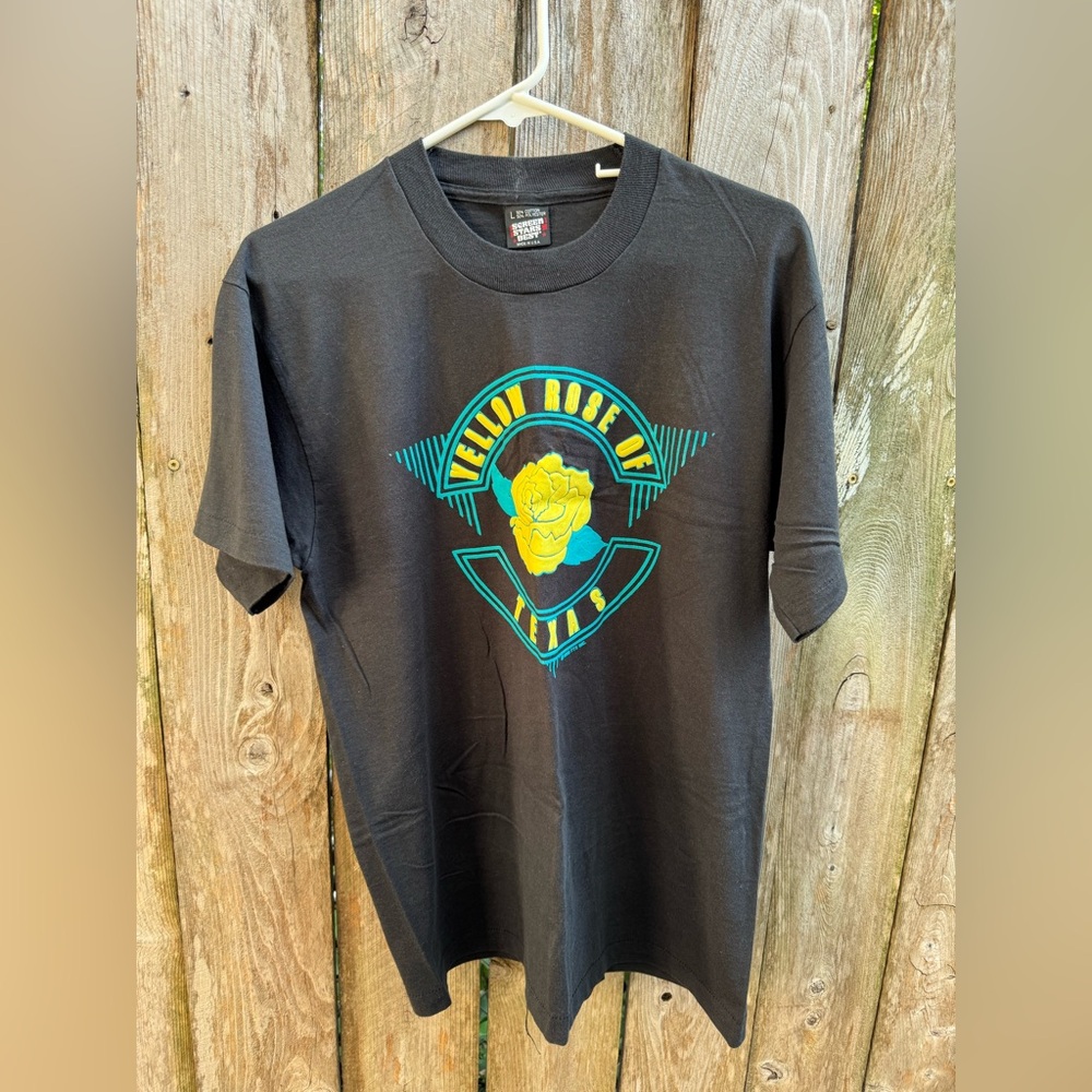 Vintage Screen Stars Yellow Rose Texas tee